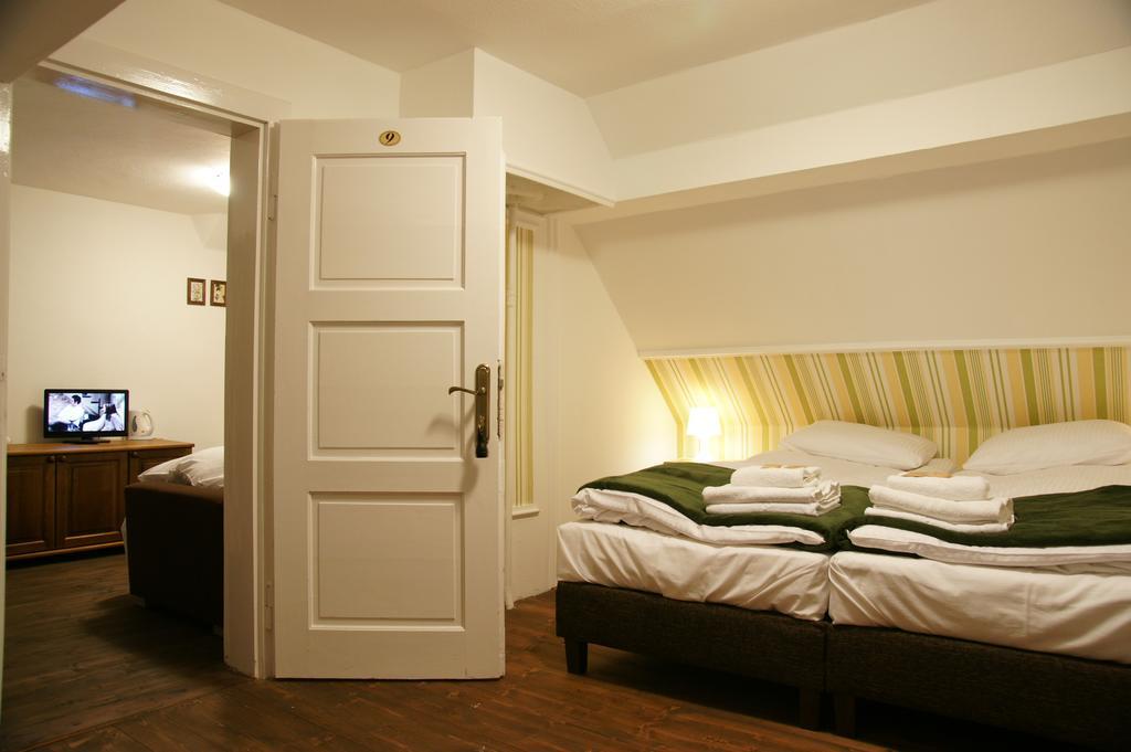 Bed and Breakfast Willa Zwolakowka à Istebna Chambre photo