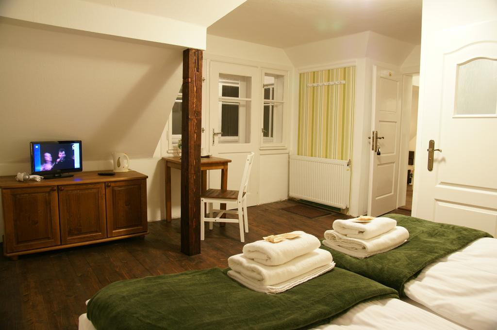 Bed and Breakfast Willa Zwolakowka à Istebna Chambre photo