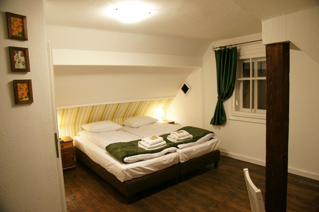 Bed and Breakfast Willa Zwolakowka à Istebna Extérieur photo