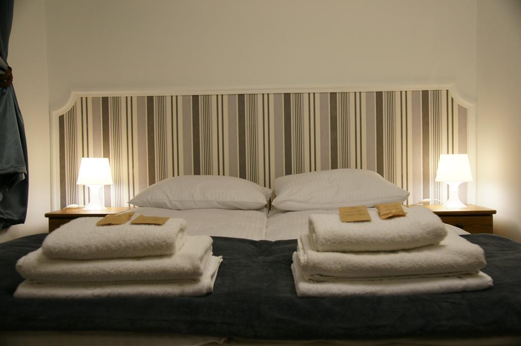 Bed and Breakfast Willa Zwolakowka à Istebna Chambre photo